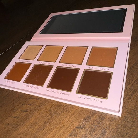 P. Louise Cream Bronzer Palette - Picture 8 of 10